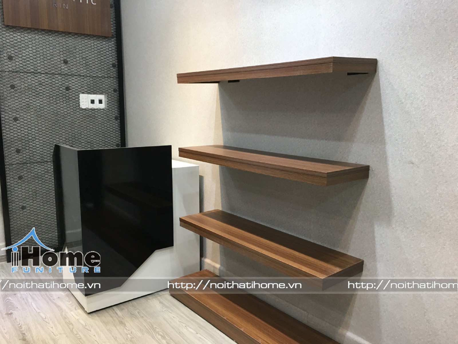 thiết kế shop thời trang hải phòng